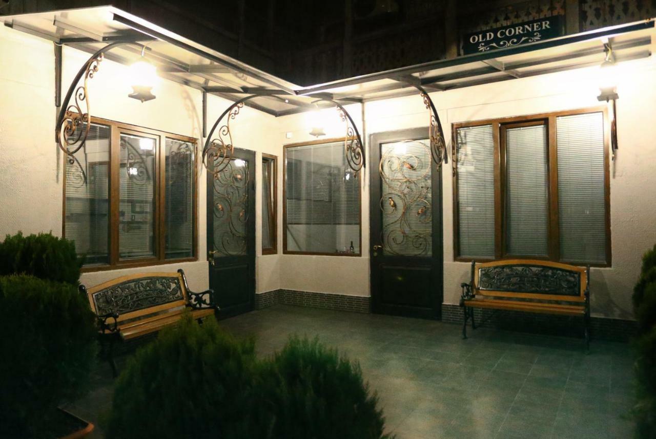 Old Corner Apartment Tbilisi Bagian luar foto